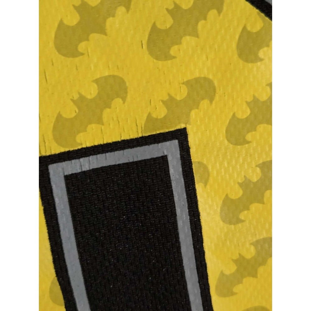 Batman DC Comics Football Jersey Black And Yellow Size L - Picture 7 of 11